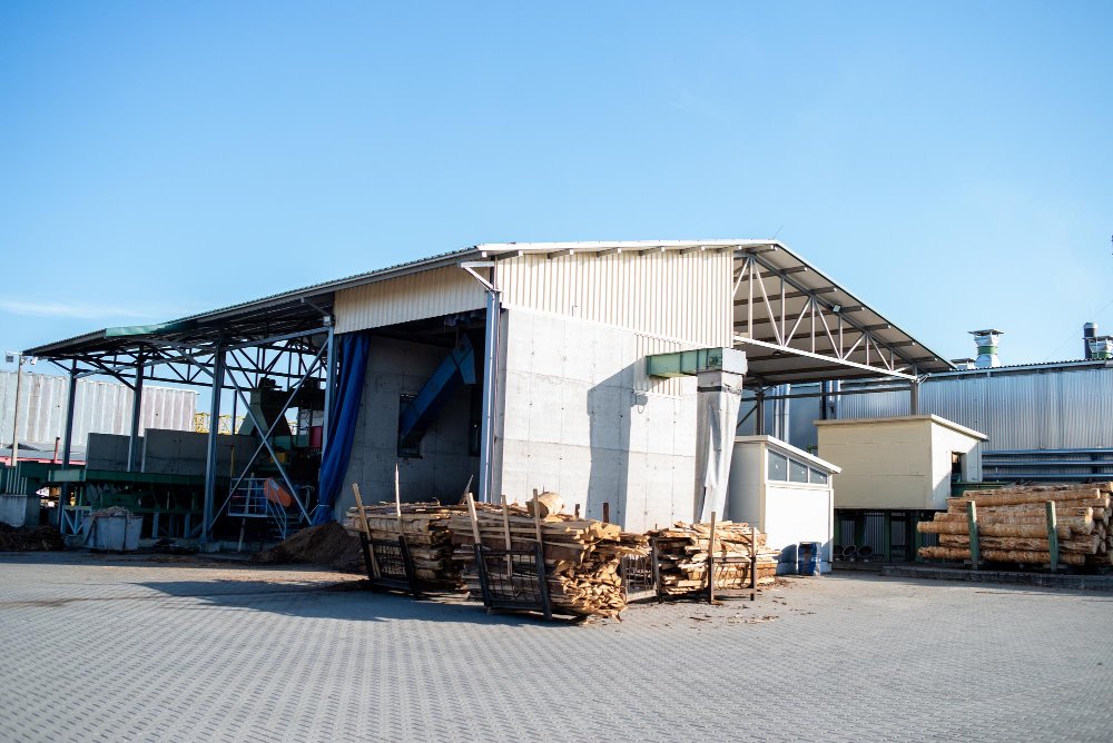 CONSTRUCTION & INFRASTRUCTURE